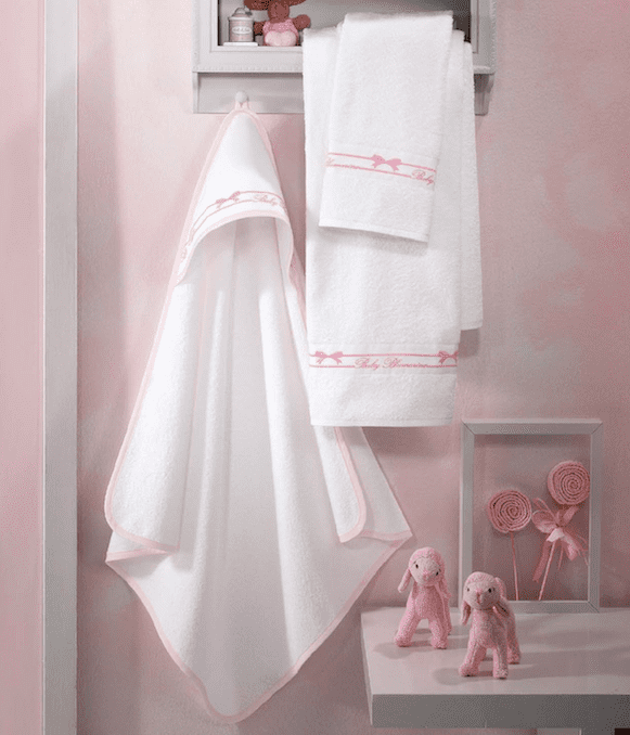 Набор детских махровых полотенец с вышивкой Fiocchetto от Blumarine Baby