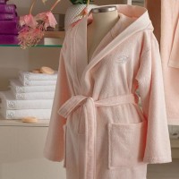 Махровый банный халат Benessere от Blumarine