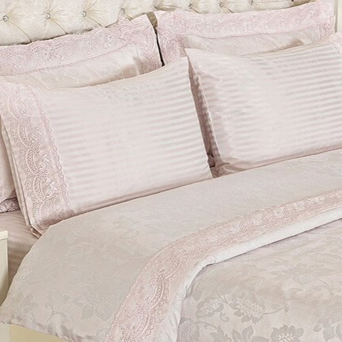 Жаккардовое постельное белье с гипюром Gupurlu розовый