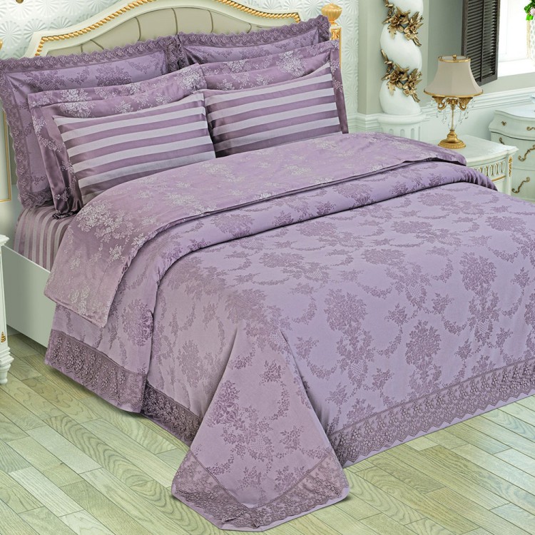 Комплект постельного белья с покрывалом Bernelle фиолетового цвета от Maison Dor