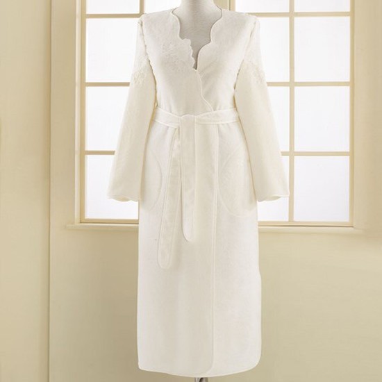 Женский махровый халат с вышивкой MELIS кремовый